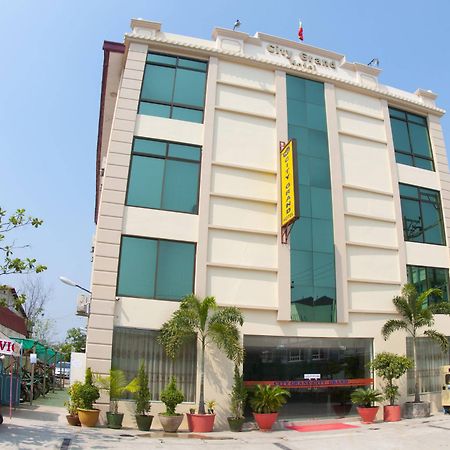 城市大酒店 曼德勒 外观 照片